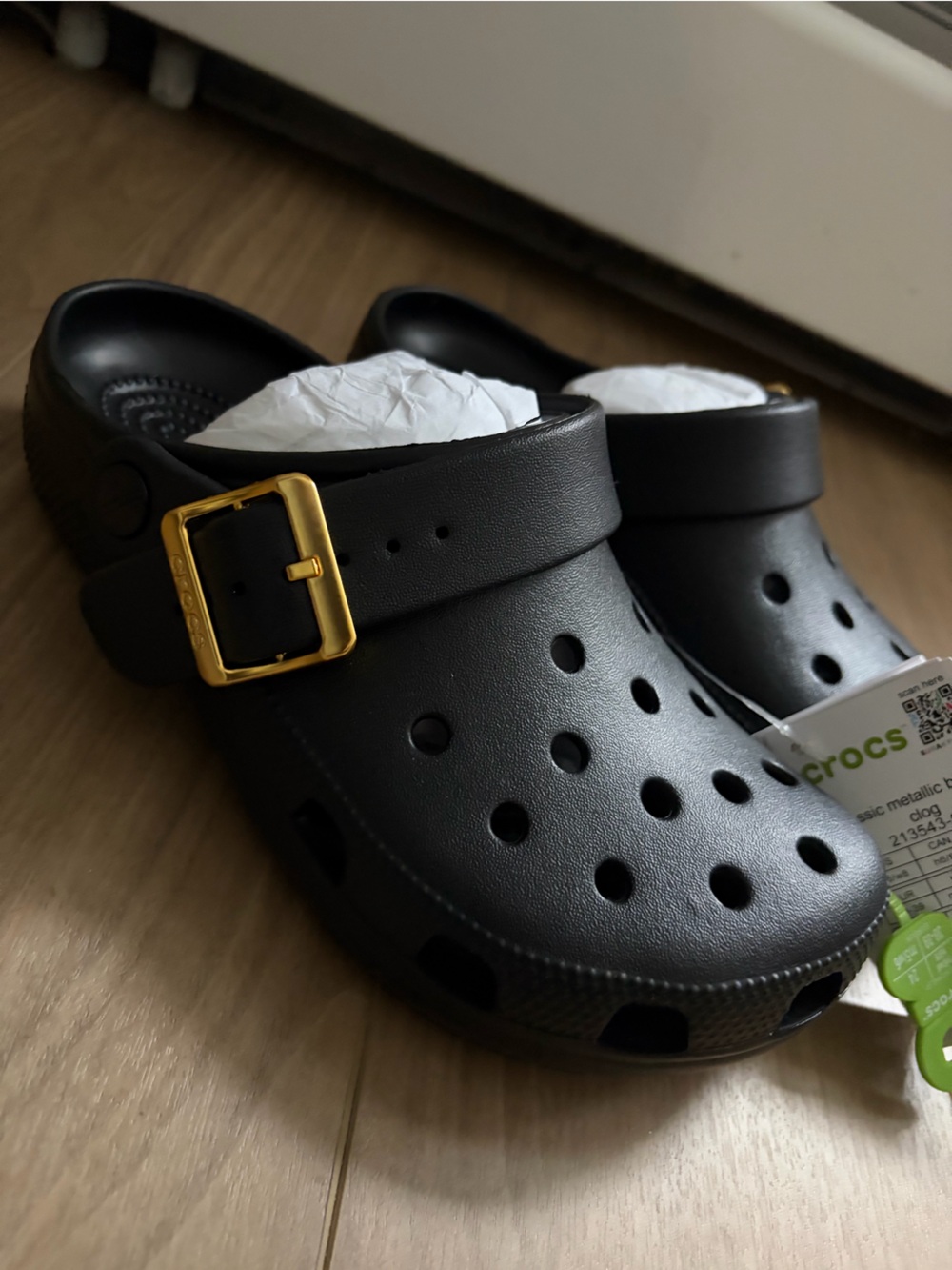 Men's Crocs Clogs - Picture 2 of 6